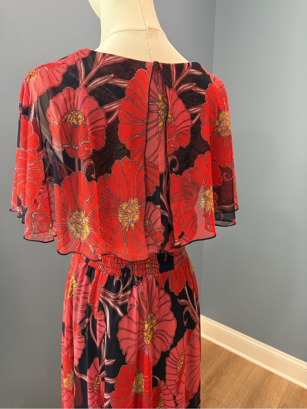 Kate & Lily Red Pink Floral Maxi Dress Size 6 Cape Overlay Flutter Sleeve Lined - Picture 8 of 11